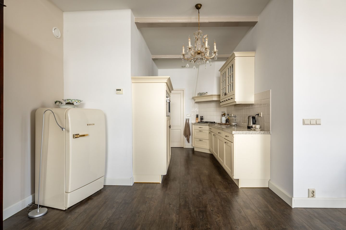 Photo 19 of Raadhuisstraat 55