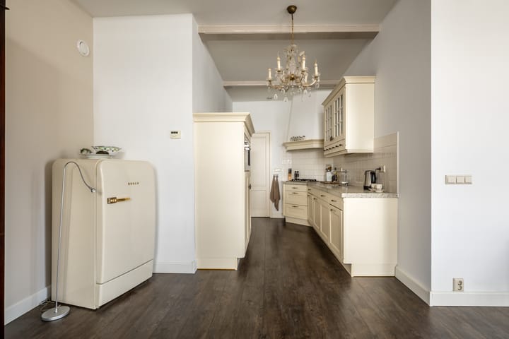 Photo 19 of Raadhuisstraat 55