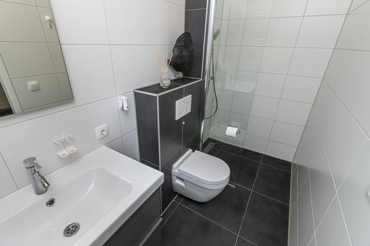 Foto 21 van Zeesluisweg 78-C