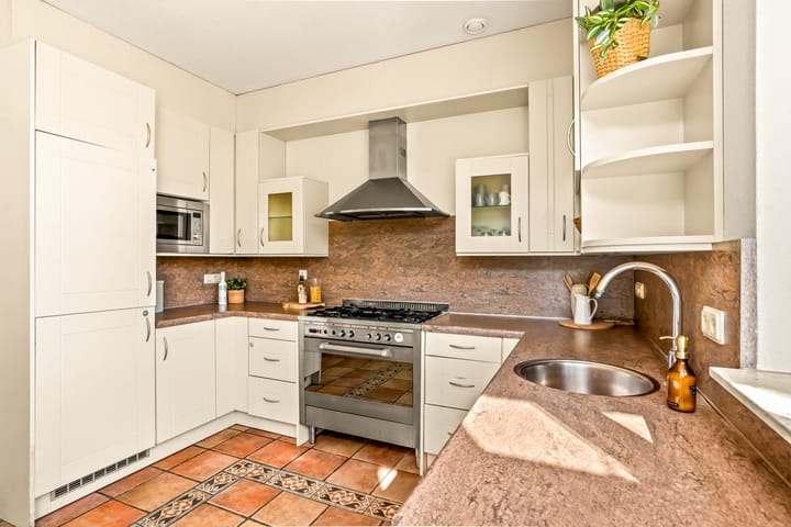 Foto 15 van Emmaweg 30