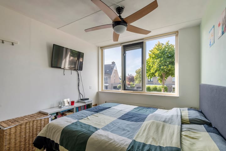 Photo 14 of F.J. Ebbensstraat 75