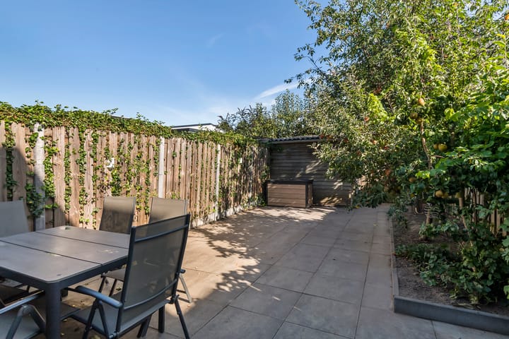 Photo 26 of F.J. Ebbensstraat 75