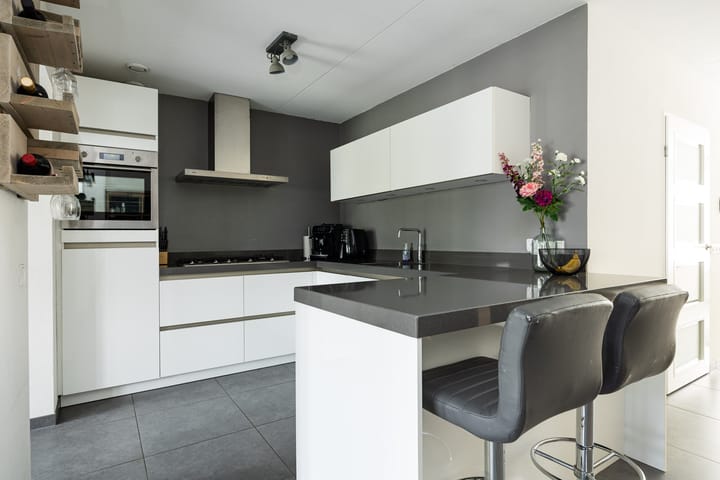 Photo 3 of Hazenbos 29