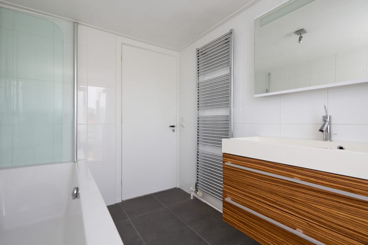 Photo 4 of Rusthofflaan 9