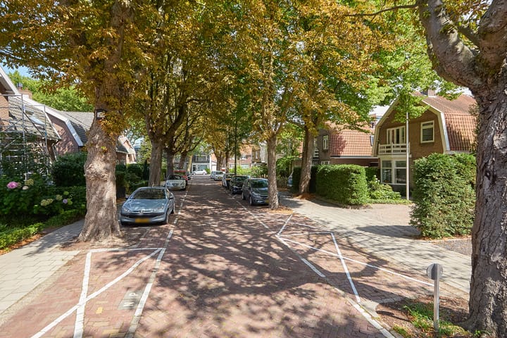 Photo 10 of Rusthofflaan 9