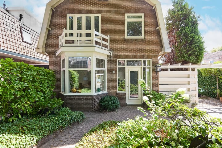 Photo 12 of Rusthofflaan 9