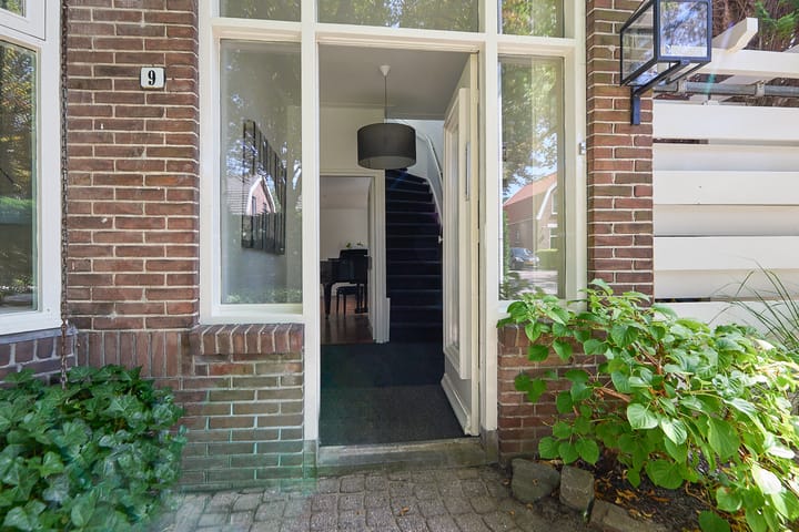 Photo 18 of Rusthofflaan 9