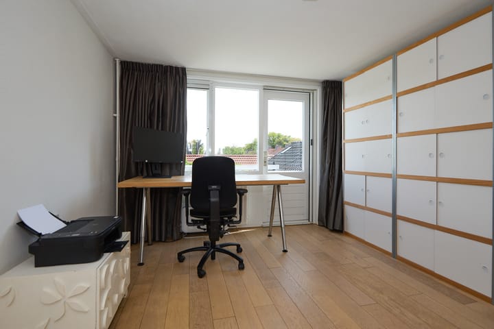 Photo 50 of Rusthofflaan 9