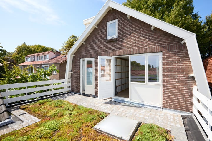 Photo 53 of Rusthofflaan 9