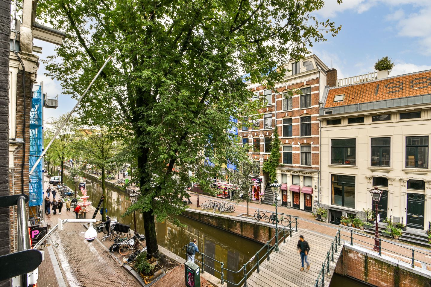 Bekijk foto 3 van Oudezijds Achterburgwal 116-A