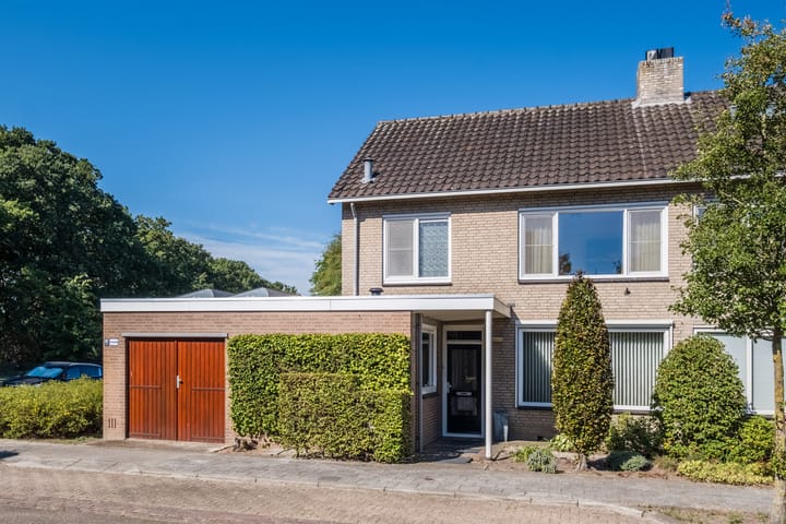 Foto 2 van Bosrand 100