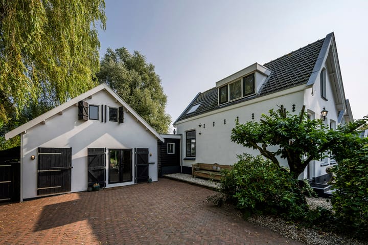 Foto 46 van Amsterdamsestraatweg 81