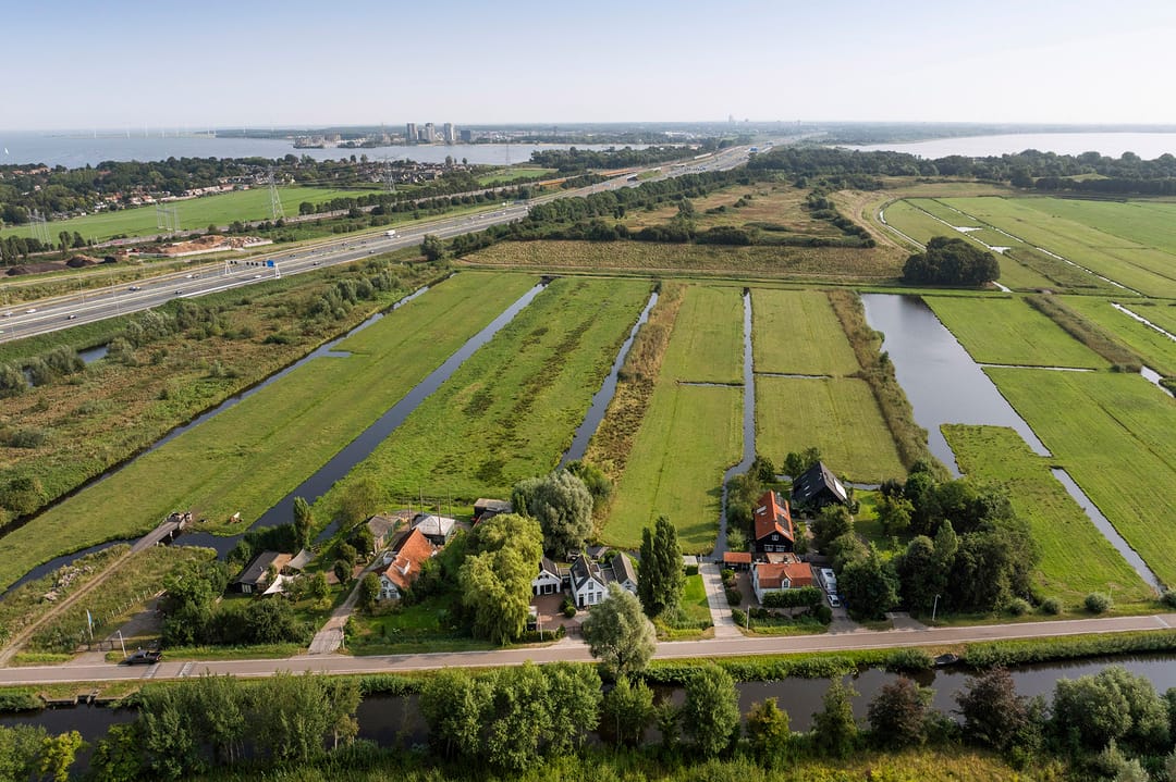 Photo 53 of Amsterdamsestraatweg 81