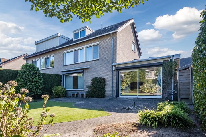 Foto 1 van Bosrand 100