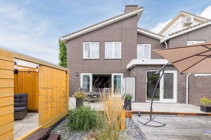 Foto 13 van Linie 12