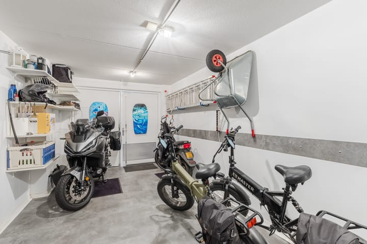 Foto 19 van Linie 12