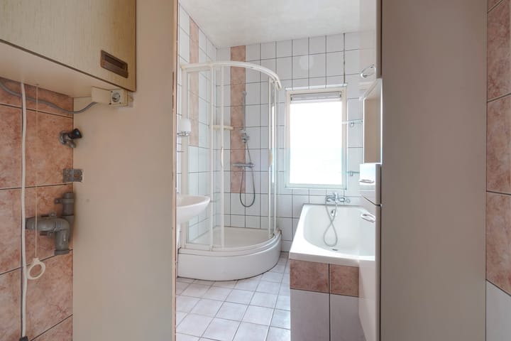 Foto 29 van Spoorsingel 100