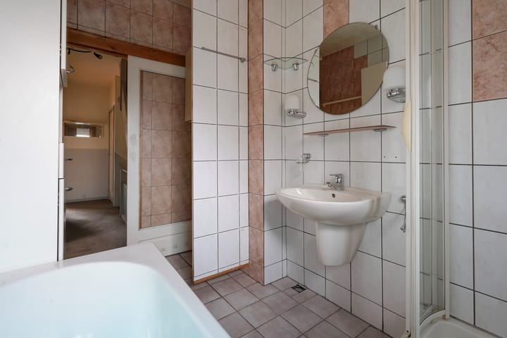 Foto 31 van Spoorsingel 100