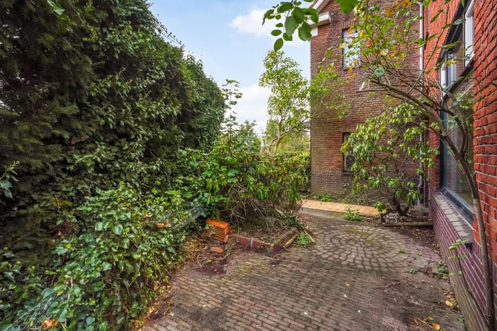 Foto 45 van Spoorsingel 100