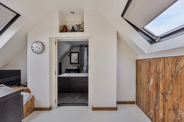 Photo 31 of Molendijk 24