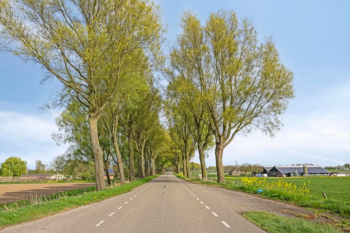 Photo 57 of Molendijk 24