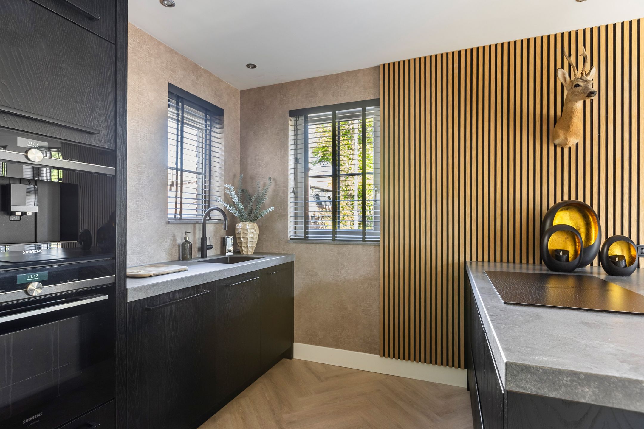 Foto 12 van Molenstraat 13