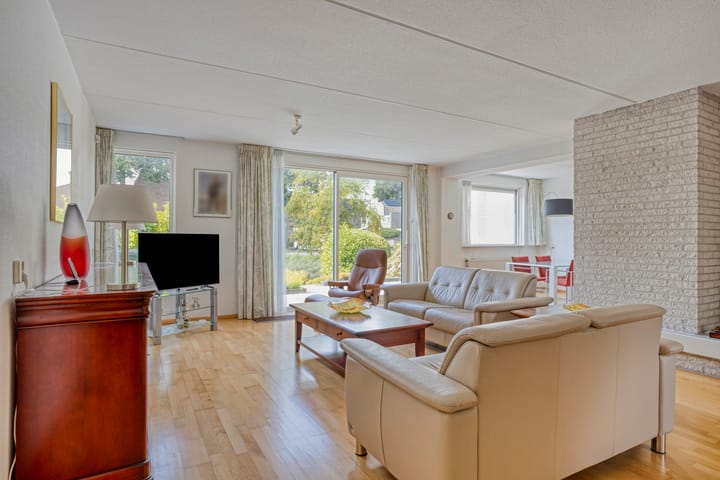 Foto 9 van Napelsgeel 119