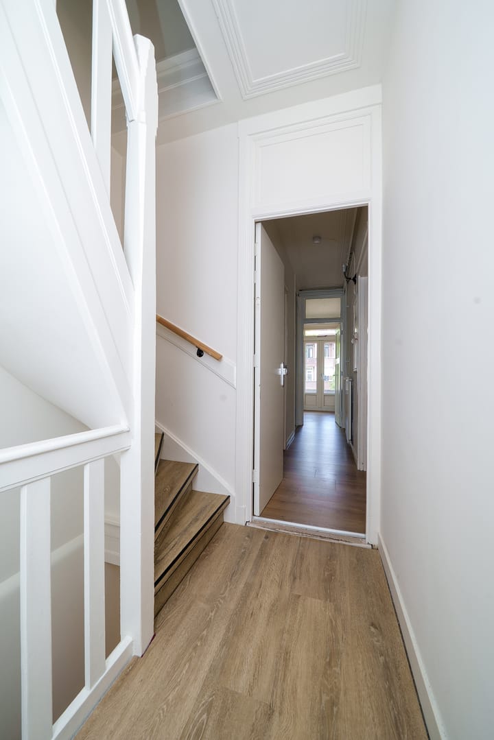 Photo 28 of Mathenesserweg 79-A02