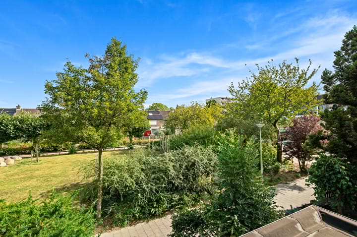 Photo 18 of Maasstraat 28