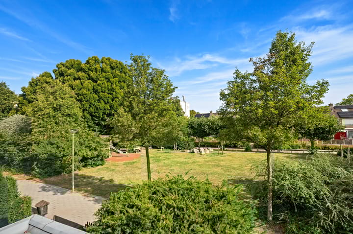 Photo 19 of Maasstraat 28