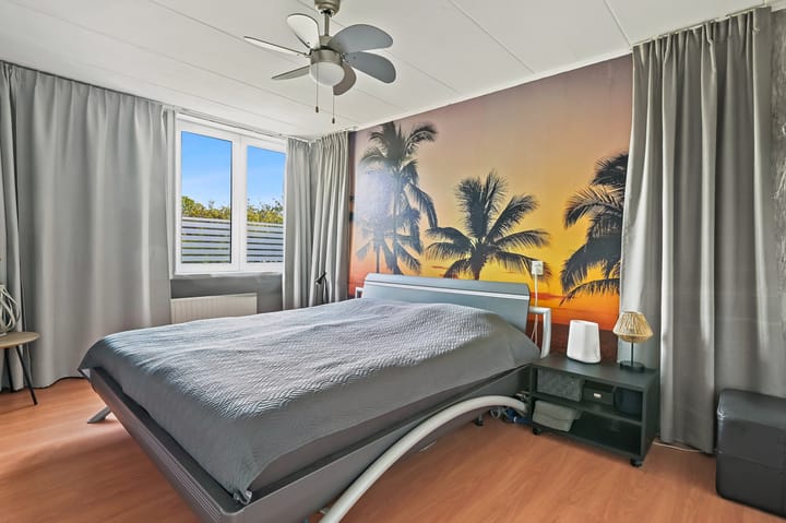 Photo 20 of Maasstraat 28