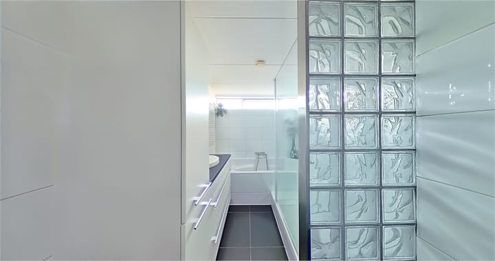 Photo 26 of Maasstraat 28