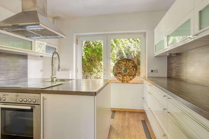 Foto 9 van Glückaufstraße 10