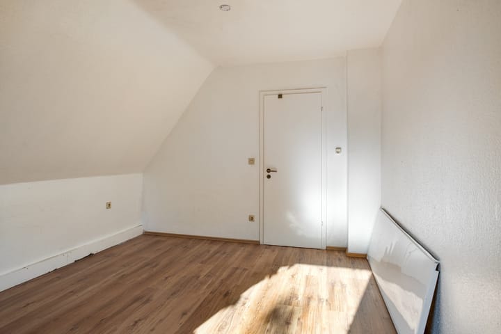 Foto 27 van Glückaufstraße 10