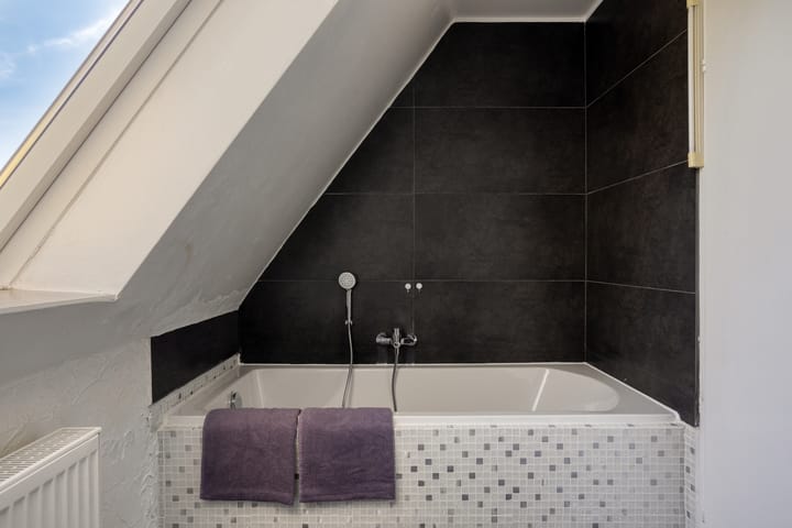 Foto 33 van Glückaufstraße 10