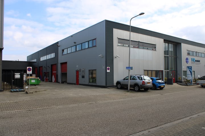 Vlotlaan 210, Monster