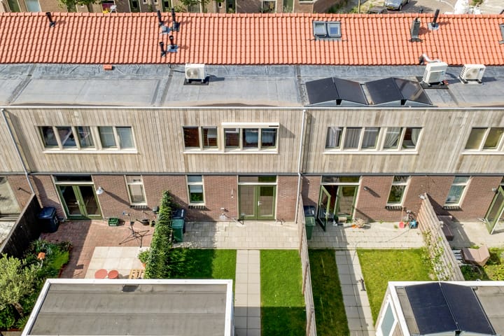 Foto 35 van Emostraat 11