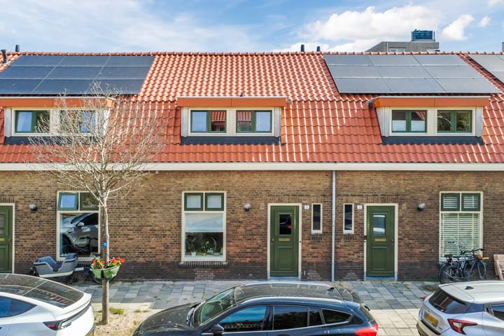 Foto 37 van Emostraat 11