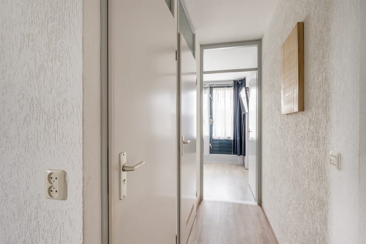 Foto 25 van Hermanus M H Coenradistraat 27