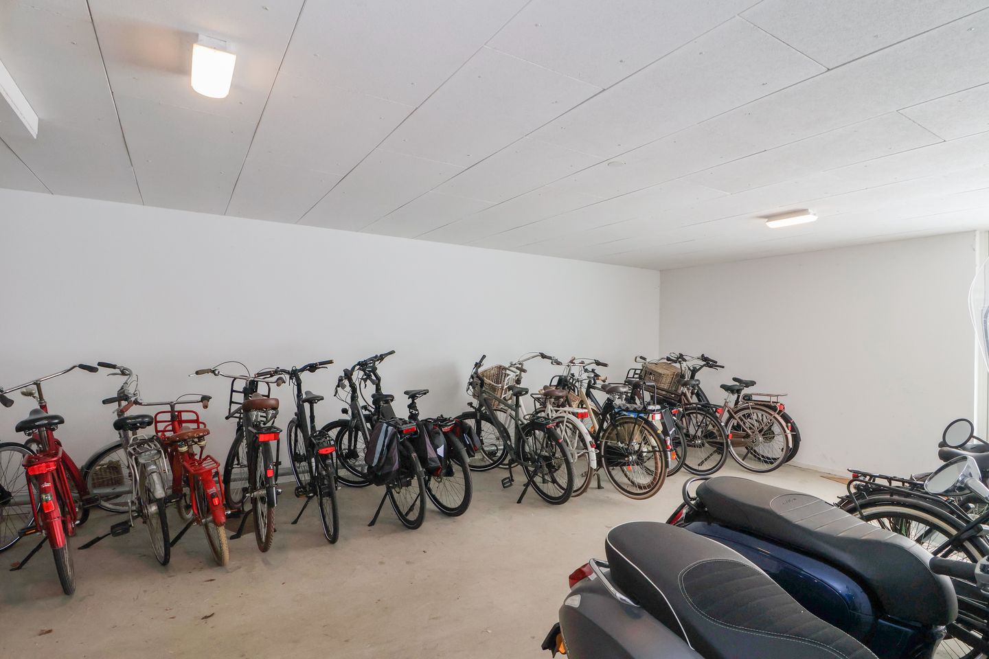 Foto 29 van Huurdemanskamp 22