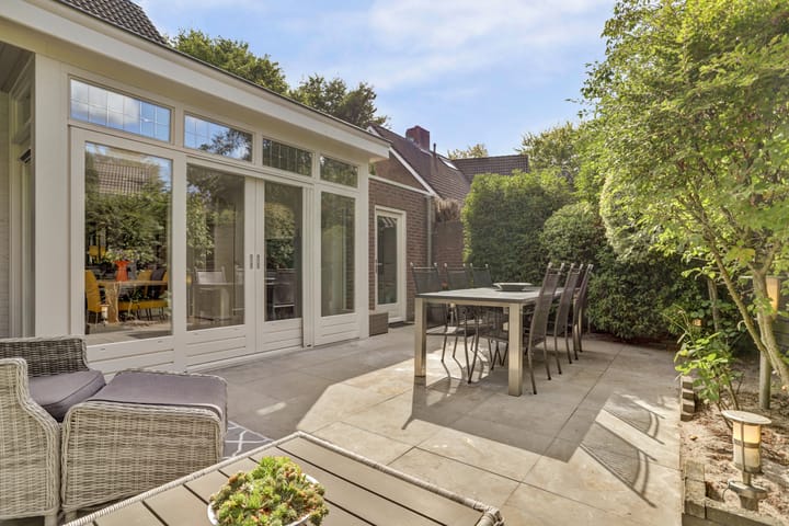 Foto 2 van Domineeshof 10