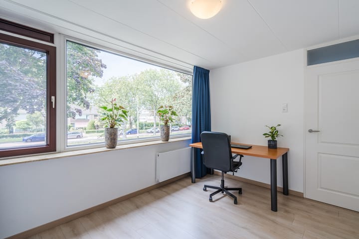 Photo 32 of Rijnstraat 9