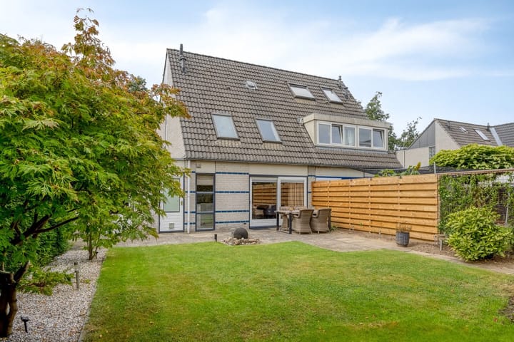 Foto 2 van van Hoornlaan 25