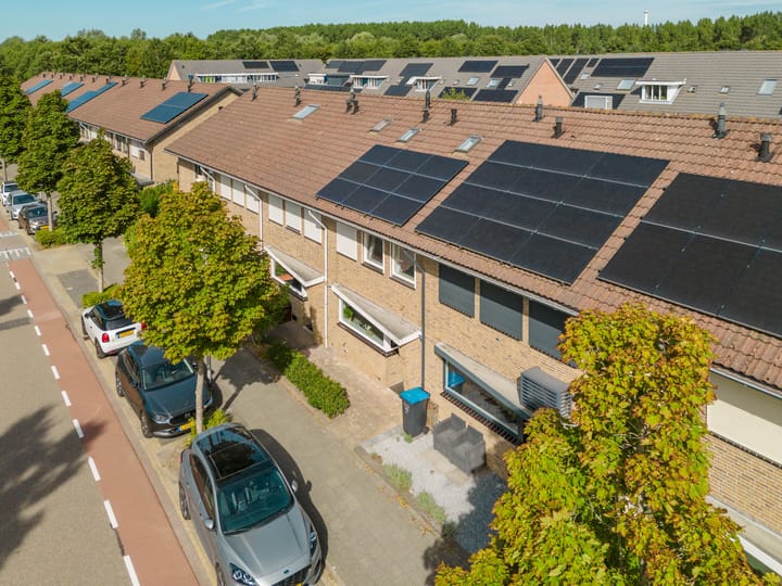 Foto 8 van Jan van Almondestraat 58