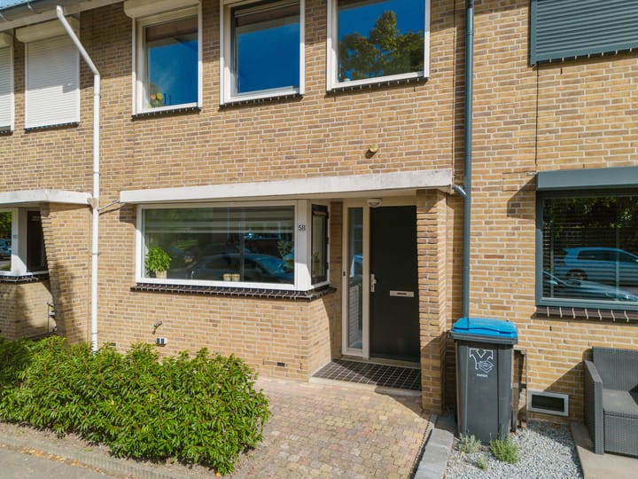 Foto 10 van Jan van Almondestraat 58