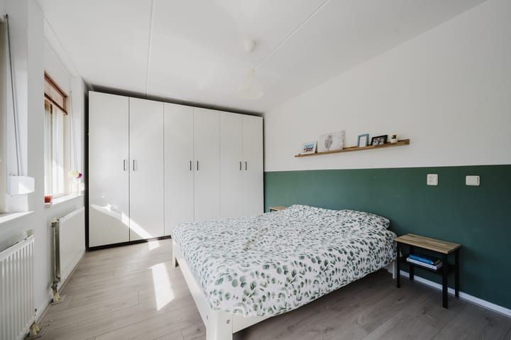 Foto 22 van Jan van Almondestraat 58