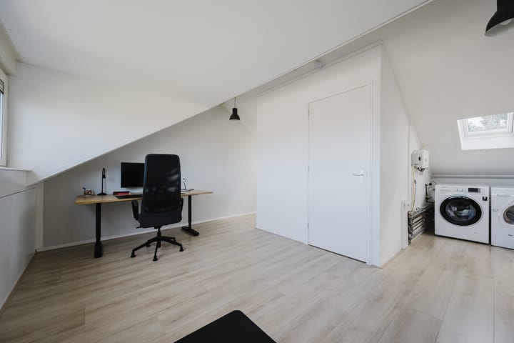 Foto 31 van Jan van Almondestraat 58