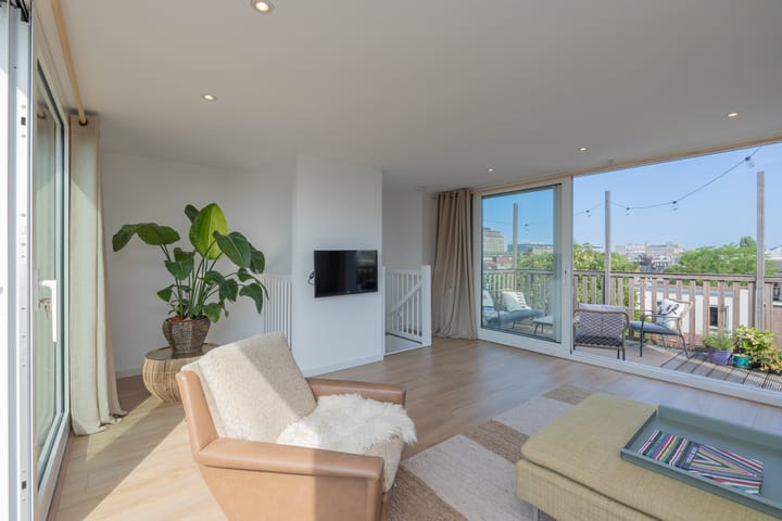 Foto 21 van Tilanusstraat 55-5