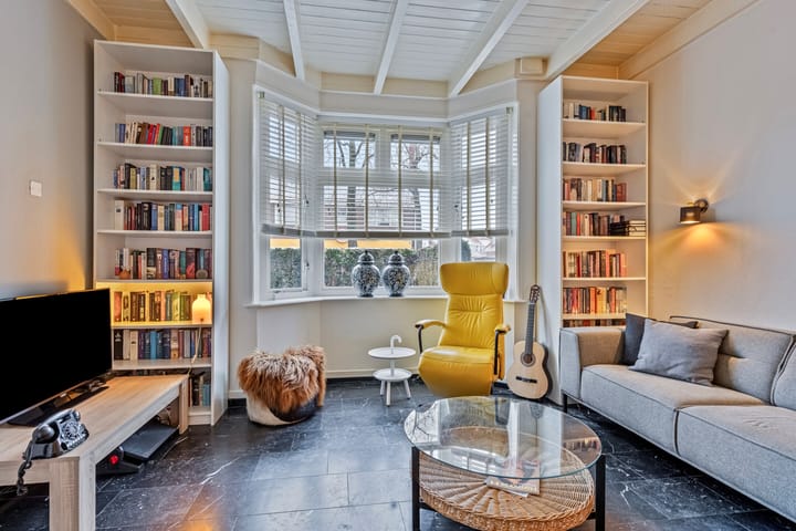 Foto 2 van Merelstraat 2