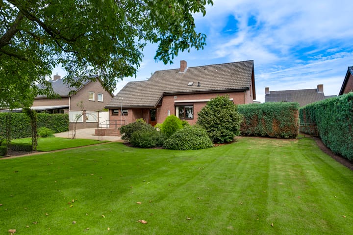 Photo 1 of Groelsstraat 6